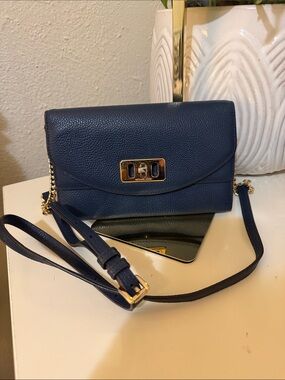 Michael kors karson wallet clutch crossbody  pebble Leather bag